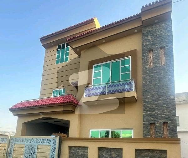 Get An Attractive House In Bani Gala Under Rs. 24000000 Get An Attractive House In Bani Gala Under Rs. 24000000
