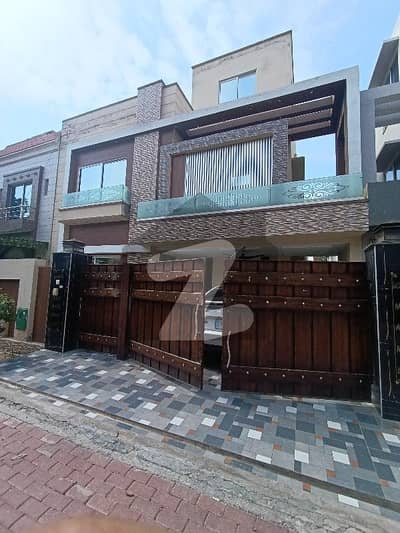 Ready To rent A Upper Portion 10 Marla In Bahria Town - Janiper Block Lahore