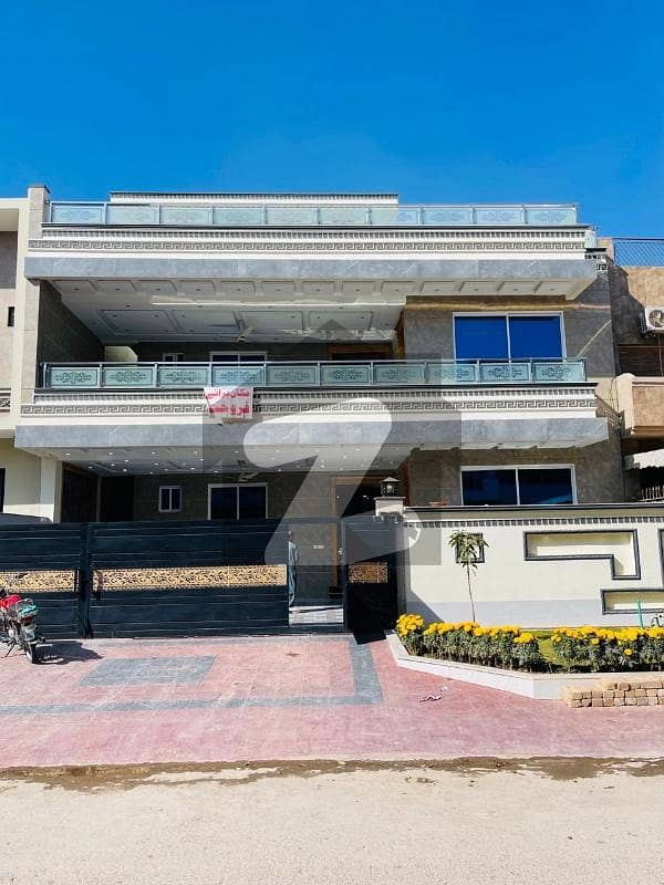 40x80 Beautifull House For Sale in G-13