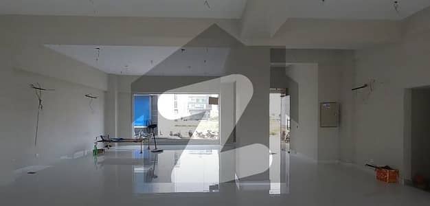 Aesthetic On Excellent Location Shop Of 1800 Square Feet For rent Is Available