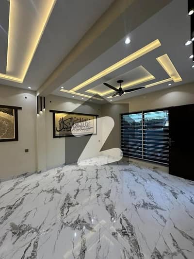 Brand New Ground Floor Portion 3 Bed DD 240 Yards Separate Gate Parking