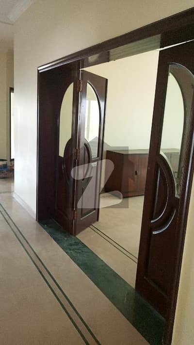 F10 Ground Portion 3 Bedroom 3 Bath New Tile Flooring Separate Gate 4 Car Parking