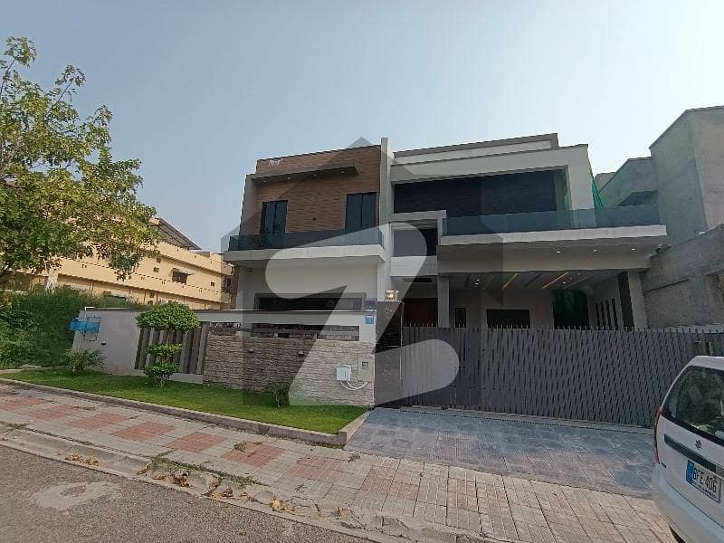 Beautiful Bungalow with Heating and Cooling System Beautiful Bungalow with Heating and Cooling System