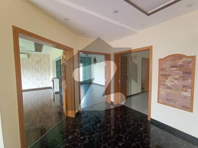 1 KANAL LUXURY HOUSE FOR SALE IN DHA PHASE 1
