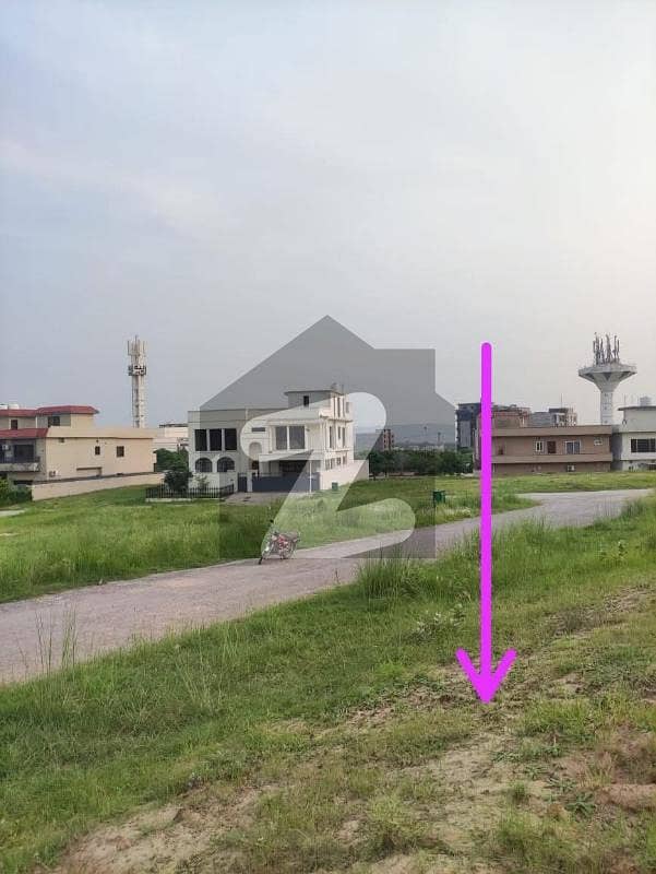 1 Kanla plot for sale 1 Kanla plot for sale