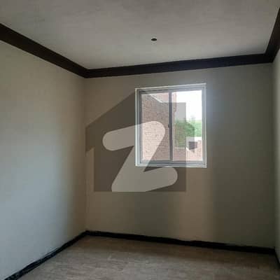 گارڈن ٹاؤن ملتان میں 2 کمروں کا 5 مرلہ مکان 25.0 ہزار میں کرایہ پر دستیاب ہے۔