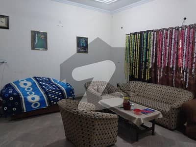 1 Kanal Owner Build Single Storey House For Sale At Very Reasonable Price