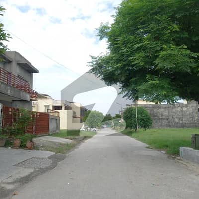 42.4 X 85 Size Corner Plot For Sale In E 11/2 Medical Cooperative Housing Society Islamabad.
