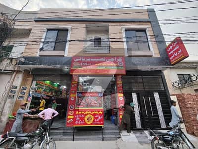 کیولری گراؤنڈ لاہور میں 6 مرلہ عمارت 4.7 کروڑ میں برائے فروخت۔