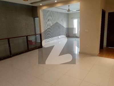 Prime Location Excellent Elevation 10 Marla Upper Portion In Sector C3 In Bahria Enclave Islamabad
