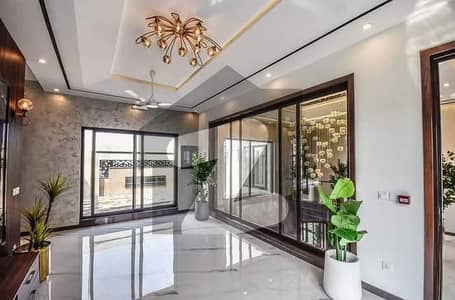 1 Kanal Slightly Used House for Rent in DHA Lahore Phase 7 Near DHA Raya