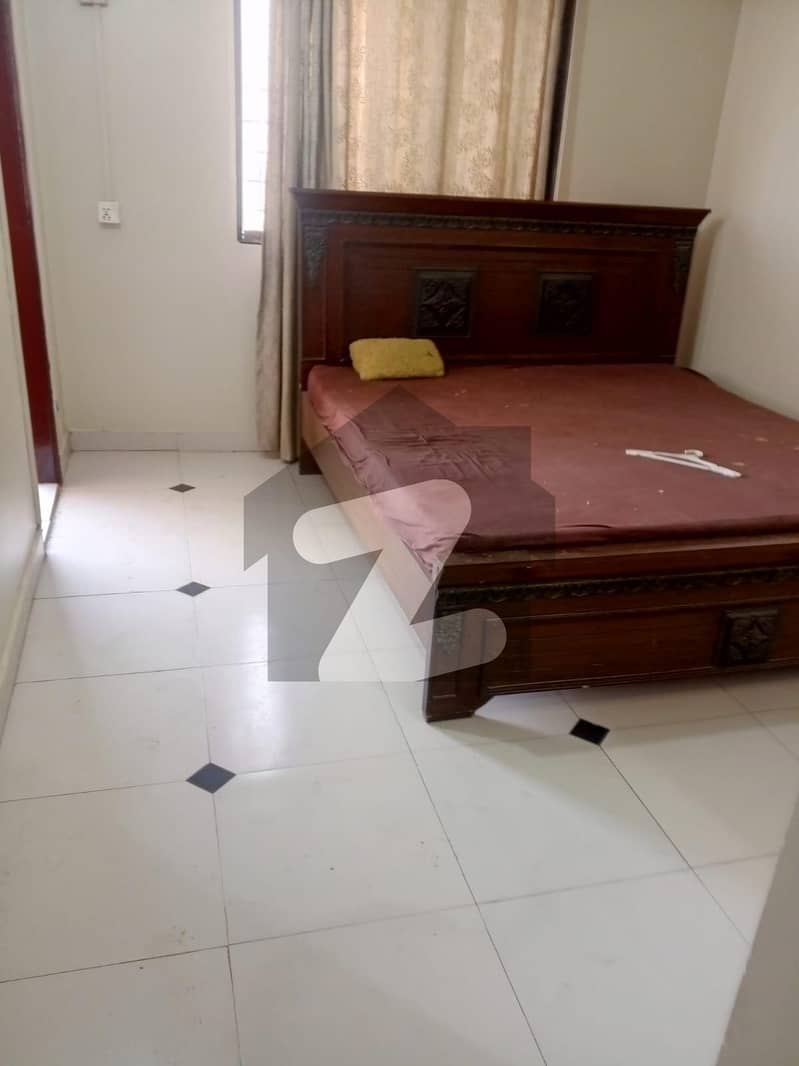 Clifton flat for rent