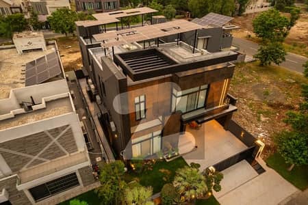 One Kanal Beautiful Modern House Available For Sale In DHA Phase 6 Near To Masjid