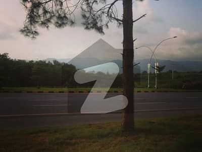 Corner Kanal Plot Available For Sale In Prime Location Of Islamabad DHA Margala Orchard