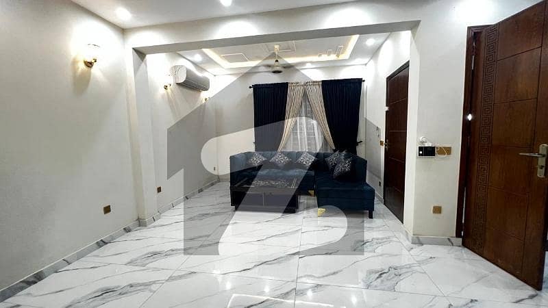 5MARLA FULL HOUSE FOR RENT NAWAB TOWN