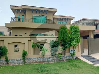 10 Marla Elegant And Fully Maintained Super Hot Located Bungalow Is Available In The Best Block Of DHA Lahore.