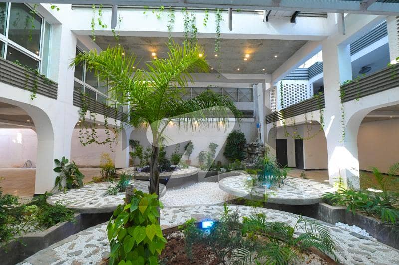 E11 Luxury Furnished 500sy 9 Bed Full House