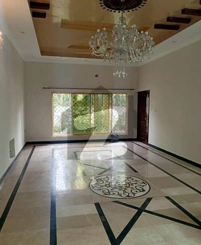 14 Marla Lower Portion For rent In Rs. 100000 Only