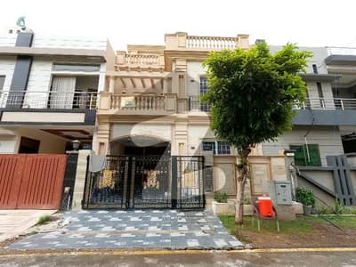 5 Marla House In Park View City Of Lahore Is Available For sale
