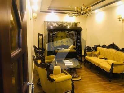Flat Sized 1400 Square Feet In Gulshan-E-Iqbal - Block 13/B