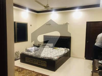 Flat Sized 1400 Square Feet In Gulshan-E-Iqbal - Block 13/B