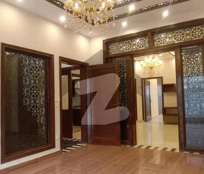 House 10 Marla For Rent In Bahria Town - Sector C