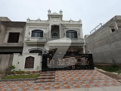 Buy A 10 Marla House For sale In LDA Avenue