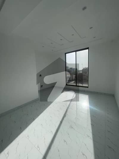 3 Marla Office For Rent