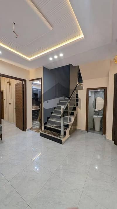 Prime Location 10 Marla House For rent In Citi Housing Society