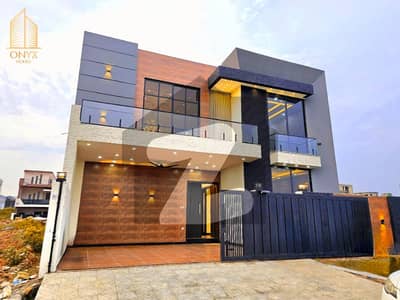 Luxury 10 Marla Designer House in Multi Gardens B-17