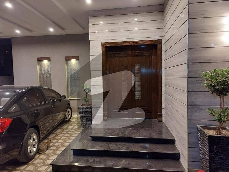 لیک سٹی میڈوز لاہور میں 9 کمروں کا 1 کنال مکان 2.3 لاکھ میں کرایہ پر دستیاب ہے۔ لیک سٹی میڈوز لاہور میں 9 کمروں کا 1 کنال مکان 2.3 لاکھ میں کرایہ پر دستیاب ہے۔