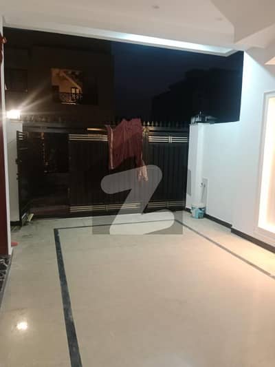 I-11/1 luxury ground portion of house size 25x60 for rent.
