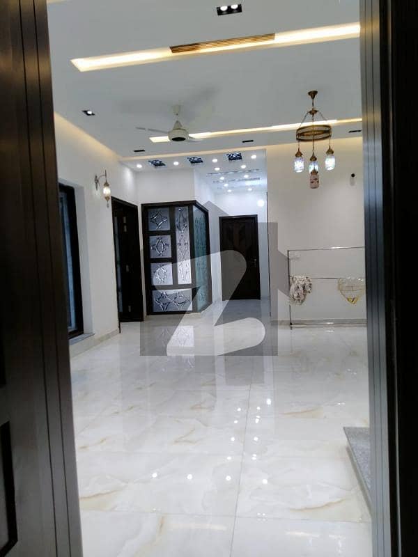 1 Kanal Upper Portion For Rent