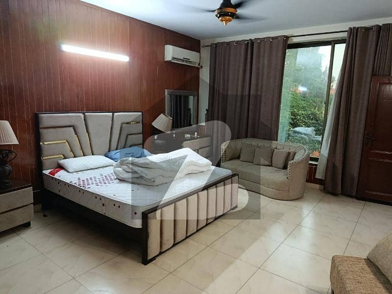 Fully Furnished 5 bed house for Rent Fully Furnished 5 bed house for Rent