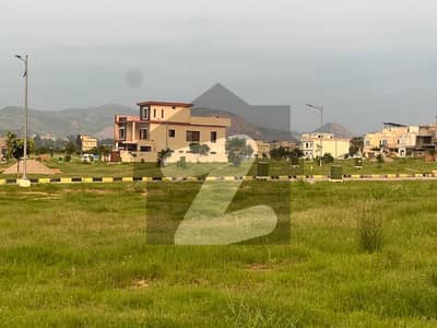 14 Marla Pair Back Open Plots Near With Park & Sports Ground