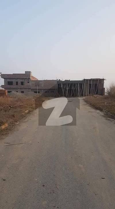 10 Marla Possession Plot Available In University Town Islamabad