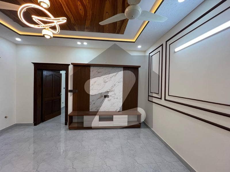 3 bed room open basement for rent e, 11