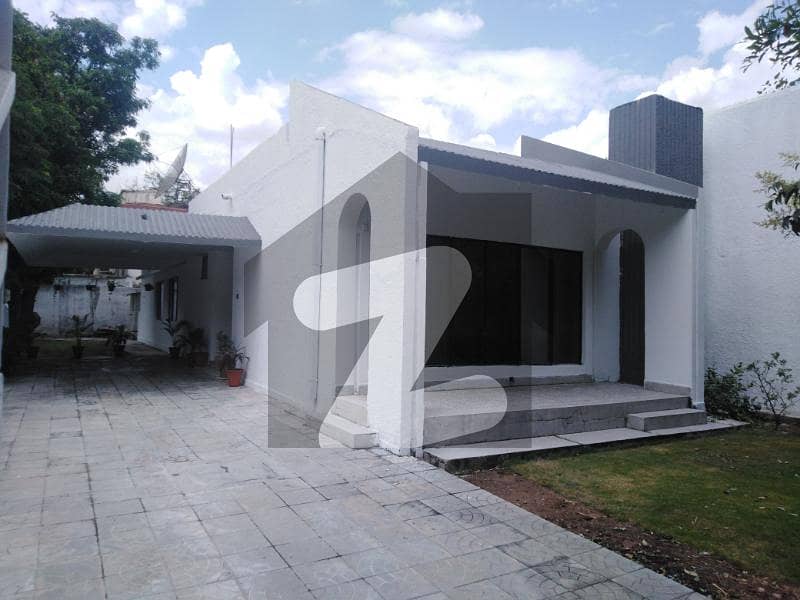 Prime Location Demolish -Able Corner House For Sale CDA Transfer Prime Location Demolish -Able Corner House For Sale CDA Transfer