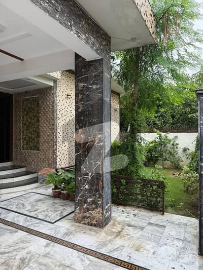 KANNAL UPER PORTION AVAILABLE FOR RENT