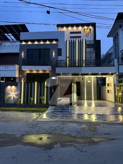 10 Marla Brand New Ultra Modern Design House Available For Sale Prime Location Near Tooo Park And Masjid All Facilities Available Here. . . . 10 Marla Brand New Ultra Modern Design House Available For Sale Prime Location Near Tooo Park And Masjid All Facilities Available Here. . . .