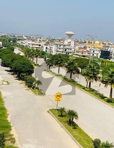 10 Marla possession ready to construction highted location plot available for sale on investor price in Taj Residencia orchard block