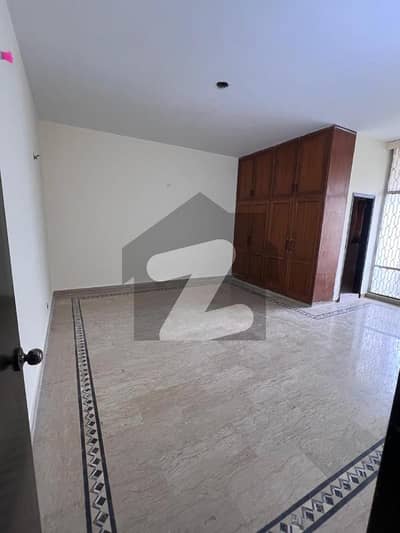 1 kanal Upper Portion Brand New Marble Floor Solar System Available For Rent In Model Town