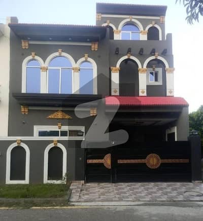 5 MARLA MODERN DESIGN HOUSE MOST BEAUTIFUL PRIME LOCATION FOR SALE IN NEW LAHORE CITY PHASE 2 B BLOCK