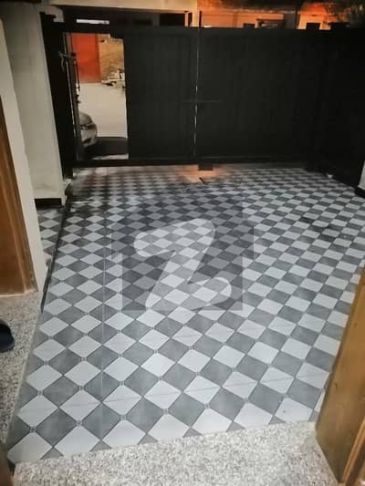 25x40