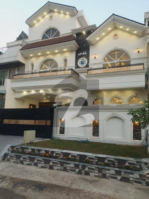 G-13 35x70 Brand New Double Story Luxury House G-13 35x70 Brand New Double Story Luxury House