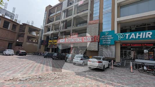 بحریہ ٹاؤن فیز 7 بحریہ ٹاؤن راولپنڈی,راولپنڈی میں 11 مرلہ دفتر 1.55 لاکھ میں کرایہ پر دستیاب ہے۔