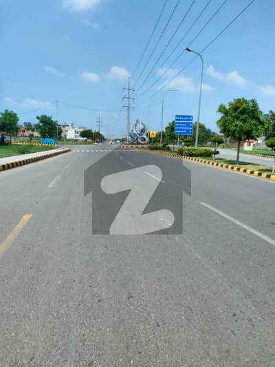 ڈی ایچ اے 9 ٹاؤن ۔ بلاک سی ڈی ایچ اے 9 ٹاؤن,ڈیفنس (ڈی ایچ اے),لاہور میں 5 مرلہ رہائشی پلاٹ 1.25 کروڑ میں برائے فروخت۔