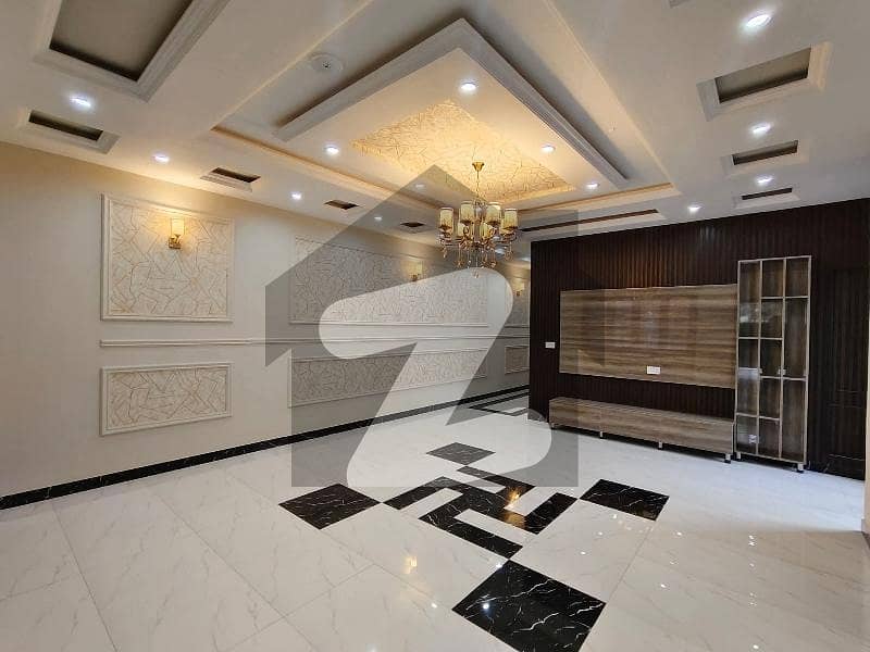 10 Marla Ground Portion With Gas Available For Rent Near Park Musjid Or Commercial 10 Marla Ground Portion With Gas Available For Rent Near Park Musjid Or Commercial