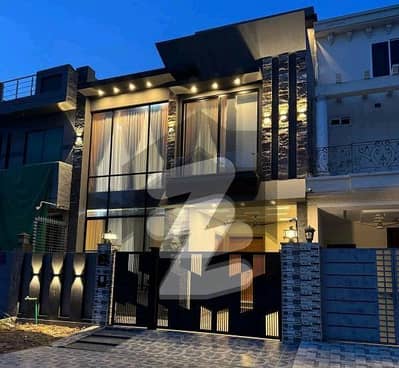 Phase 2 A Block Citi Housing Society Gujranwala 5 Marla Modren House For Sale