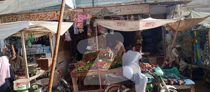 اورنگی ٹاؤن - سیکٹر 8 اورنگی ٹاؤن,کراچی میں 7 کمروں کا 3 مرلہ مکان 2.3 کروڑ میں برائے فروخت۔